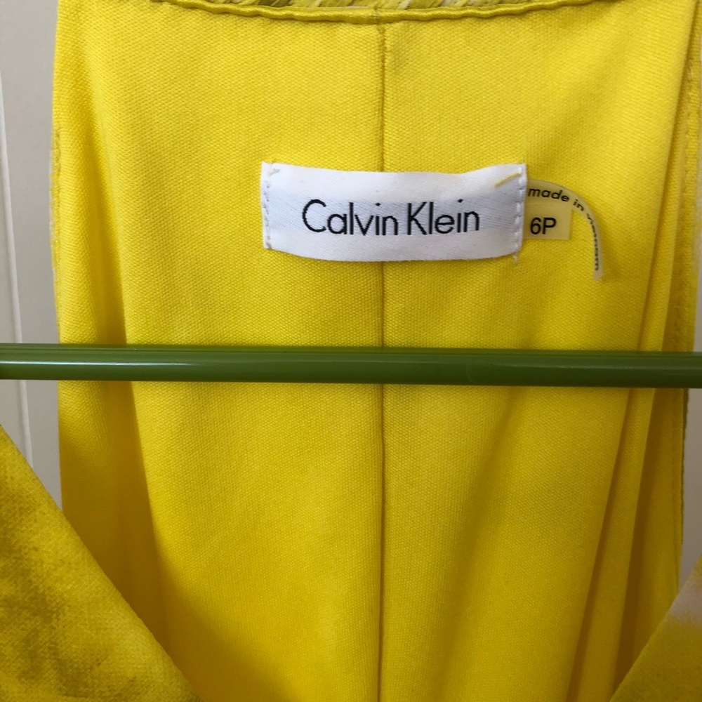 Calvin Klein Yellow Pattern Racerback Shift Dress - image 2